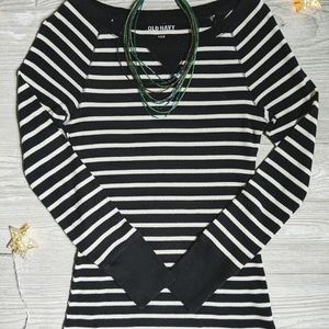 Old Navy Black & White Stripe Long Sleeve Thermal